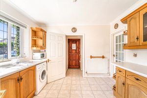 Photo 27- click for photo gallery